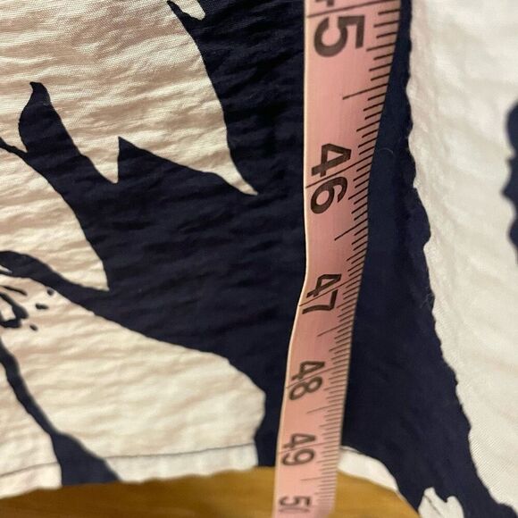 Tinsel Petite Floral-Print Flutter-Sleeve Tiered Maxi Dress Navy Blue and White - Picture 10 of 13